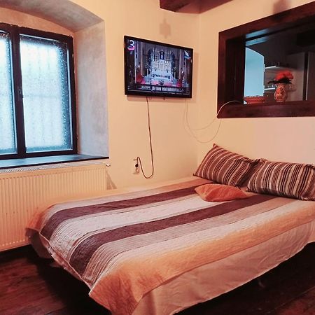 Historic Center Apartment Brasov Luaran gambar