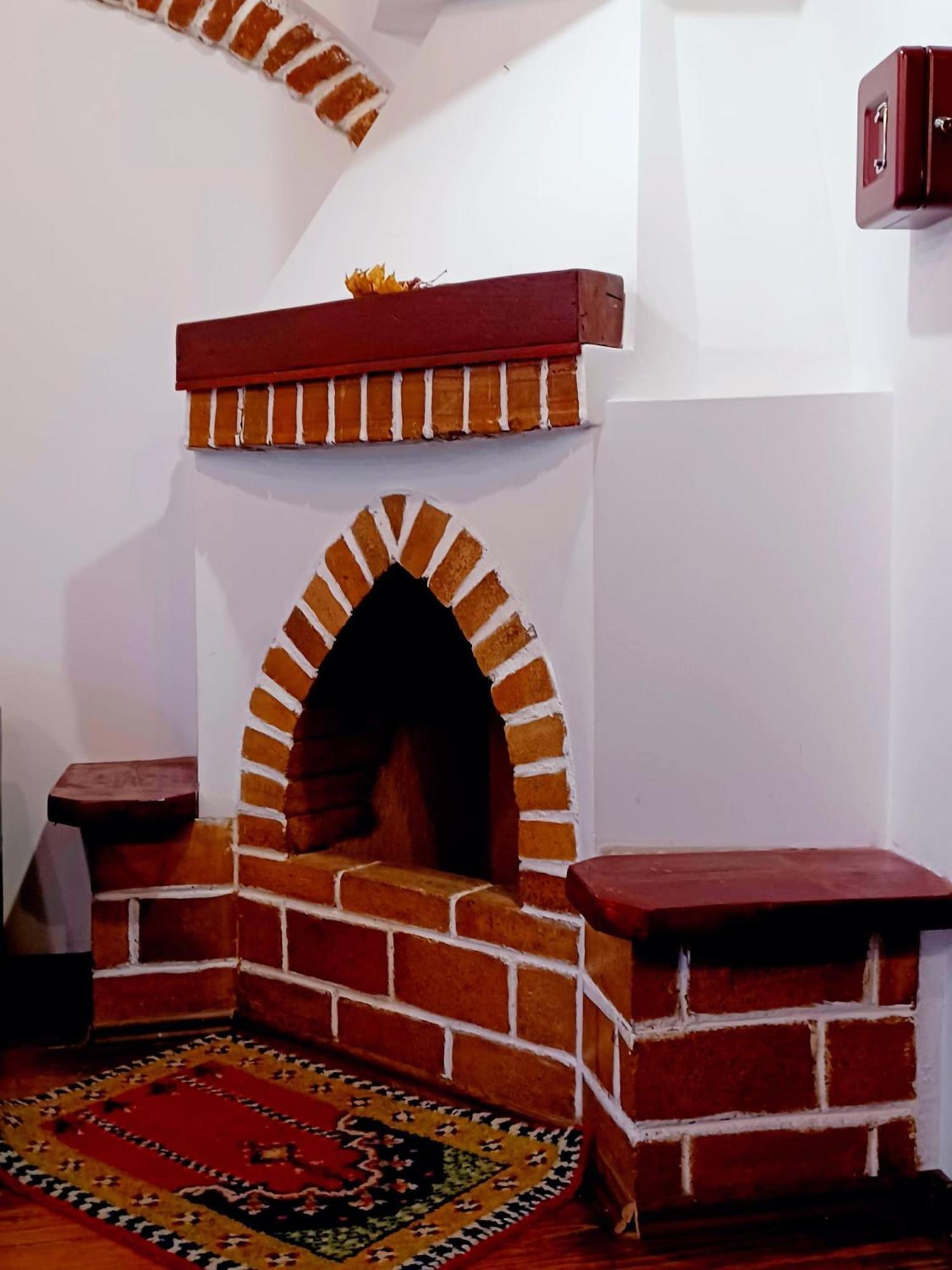 Historic Center Apartment Brasov Luaran gambar