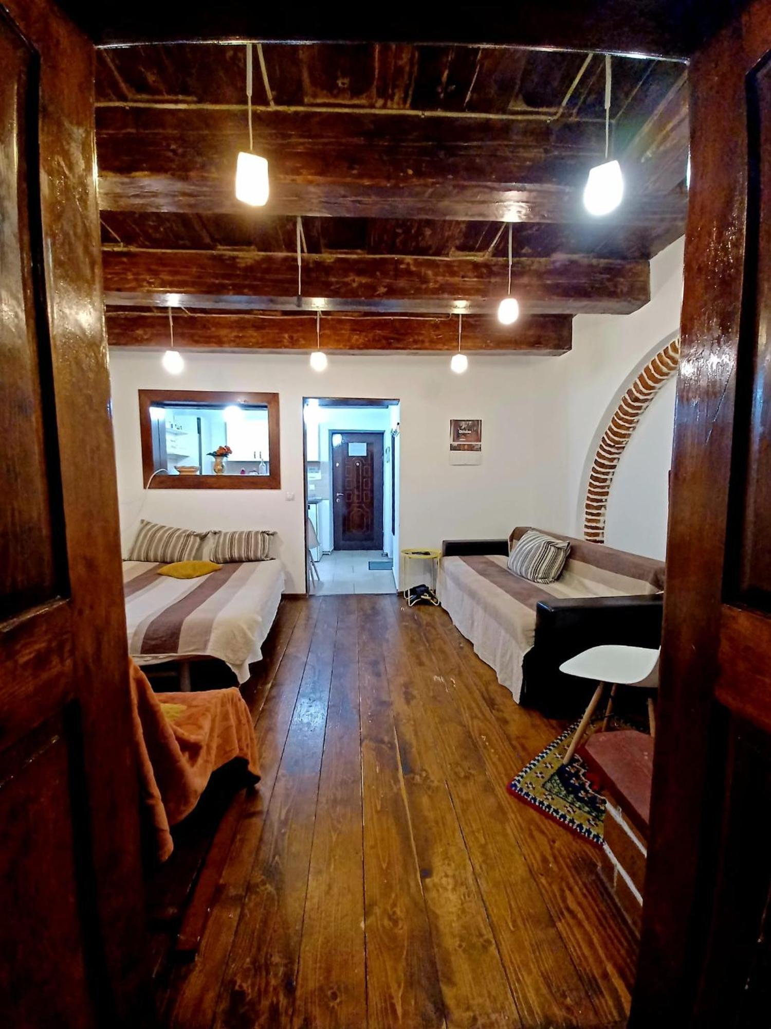 Historic Center Apartment Brasov Luaran gambar